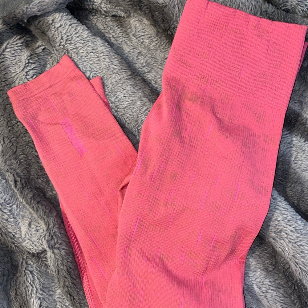 Bright pink seamless Gymshark leggings